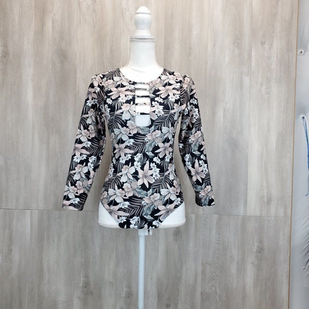 Misfit Retro Floral Cut Out Zipped Rashguard Set G-0191.92 - Picture 9 of 15